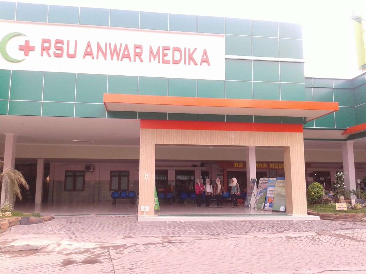 gambar rs anwar medika krian